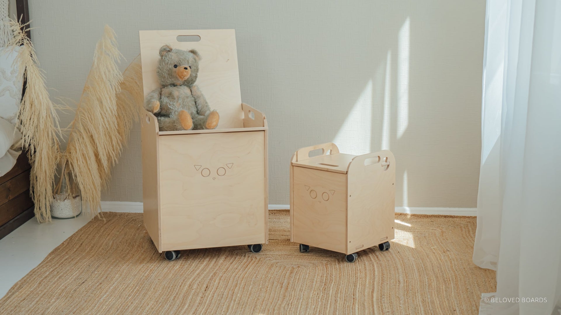 Multifunctional toy storage - Beloved boards